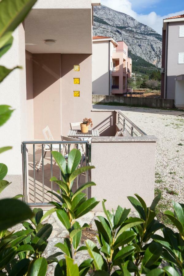 Relax Makarska Apartment ภายนอก รูปภาพ
