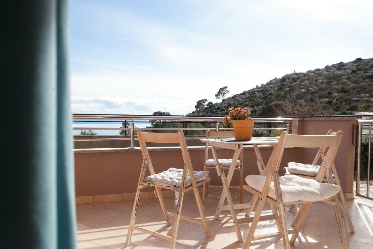 Relax Makarska Apartment ภายนอก รูปภาพ